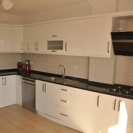 Case de vacanță Nuri home *